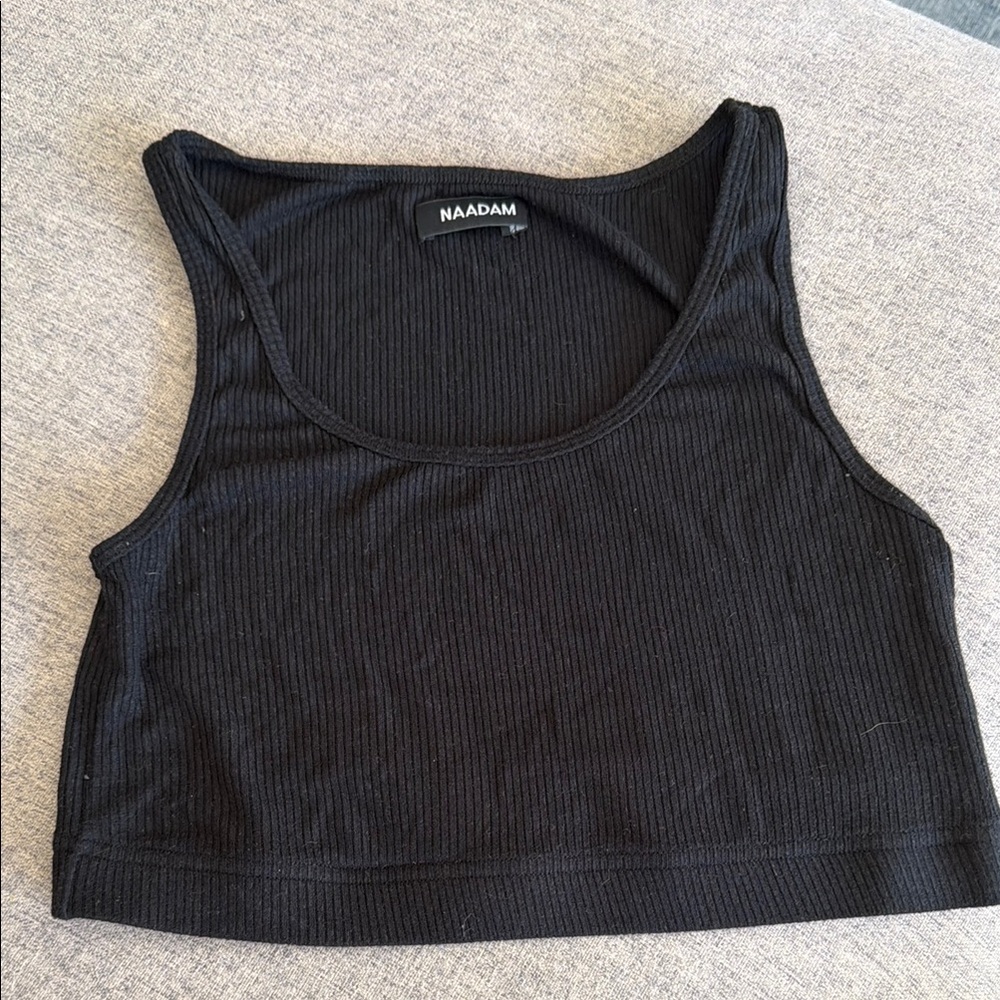 NAADAM Tank Top Womens Medium RIbbed Cropped Tank Top Black Sweater Casual